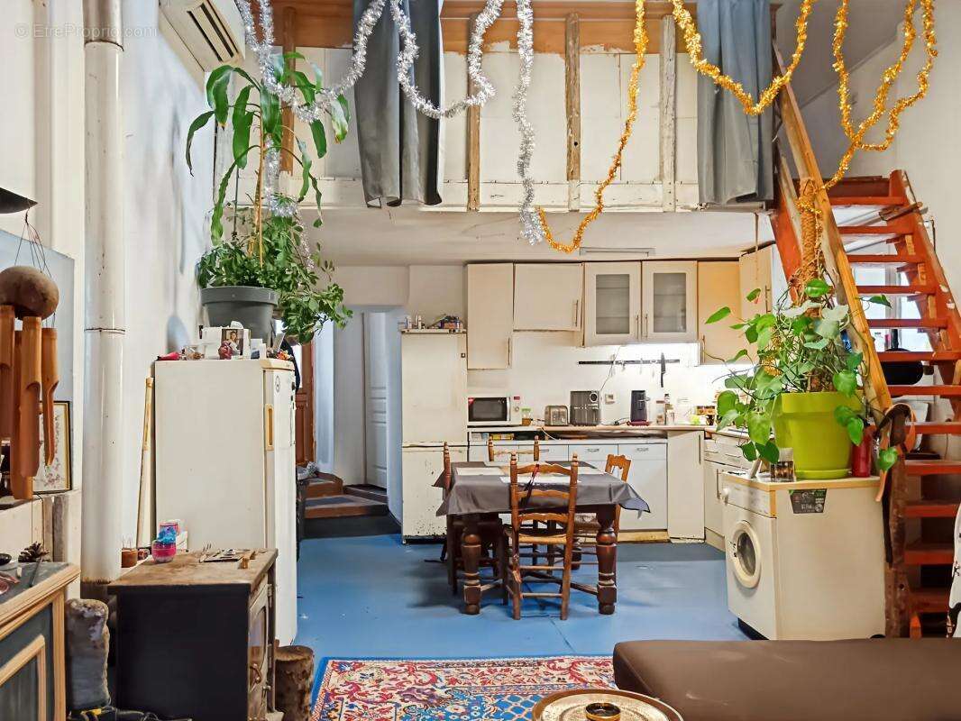 Maison à VILLENEUVE-SUR-BELLOT