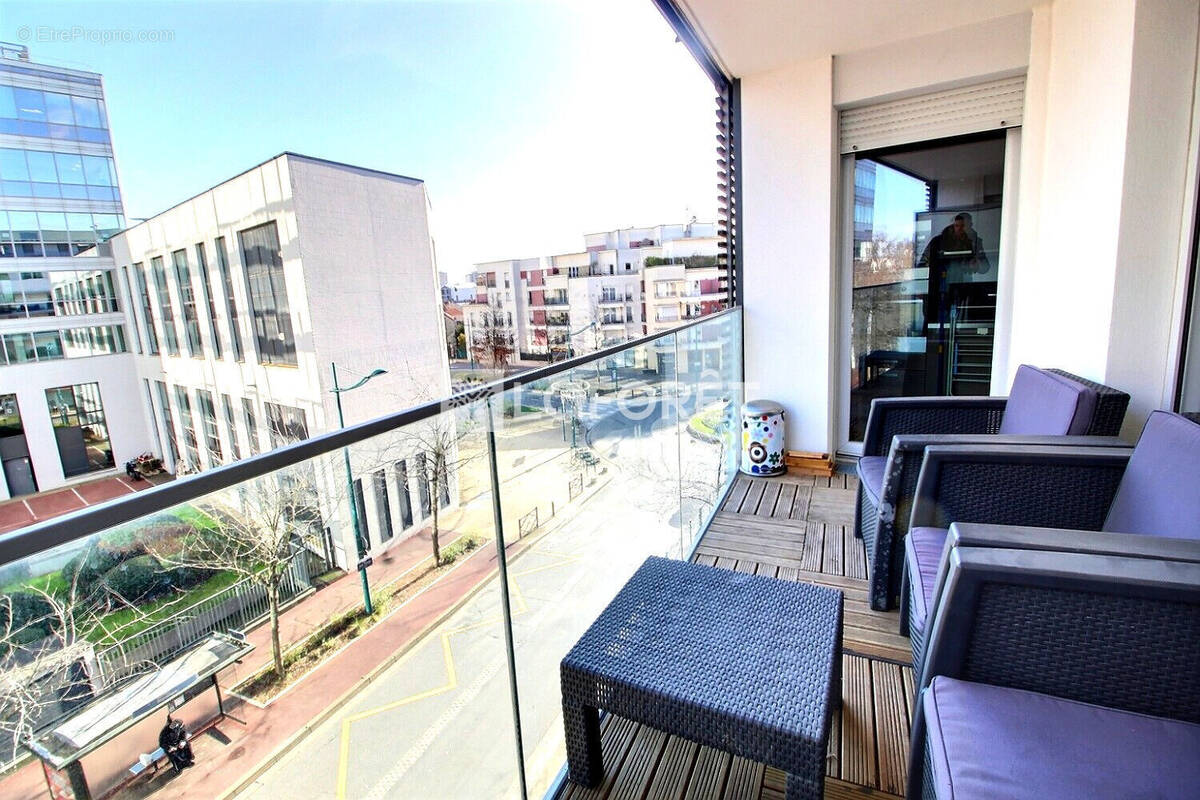 Appartement à GENNEVILLIERS