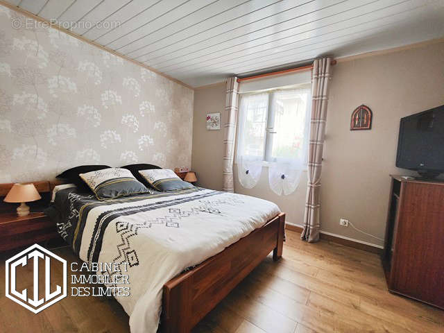 Pavillon F5 Limite Le RAincy - photo 10