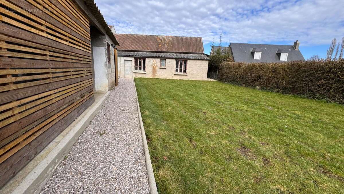 Maison à HALLENCOURT