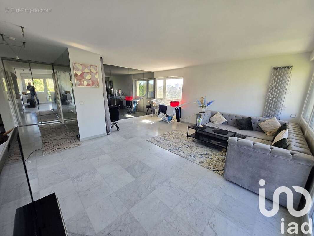 Appartement 82 m² à Brunoy  - photo 2