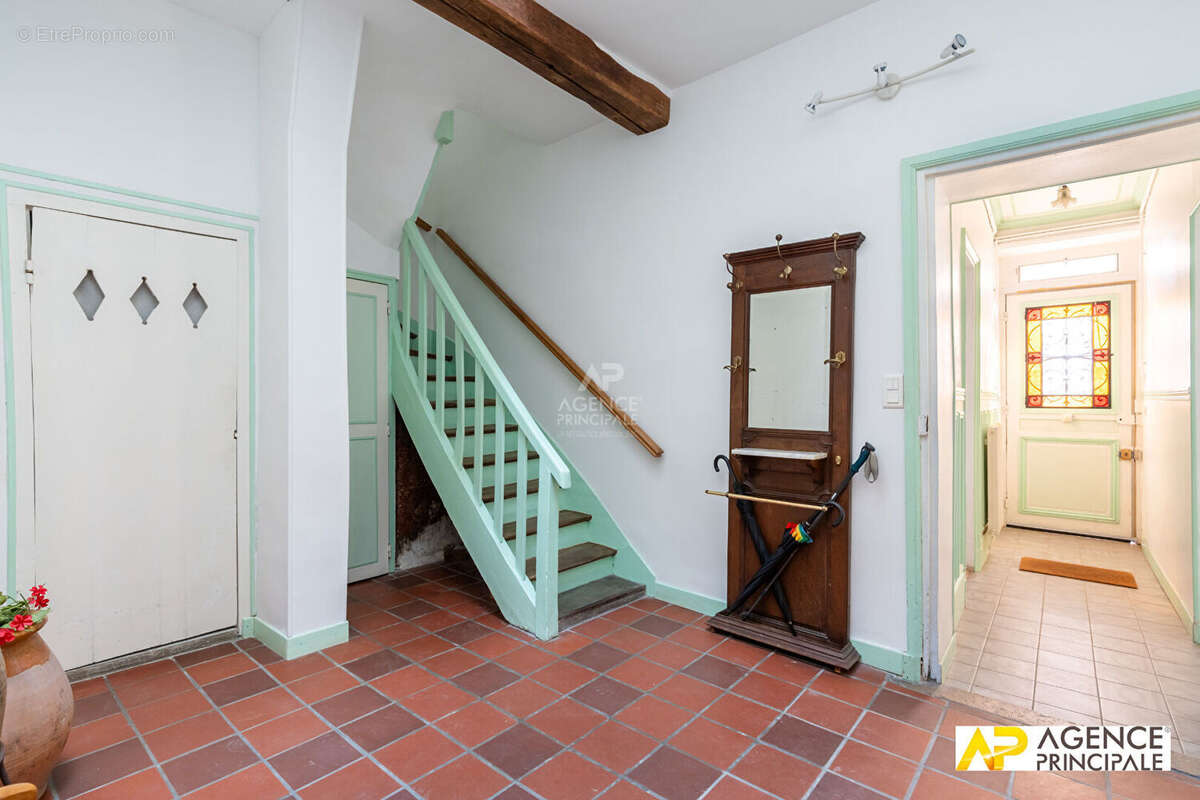 Maison de ville - 7 pièce(s) 137.59 m2 - photo 10