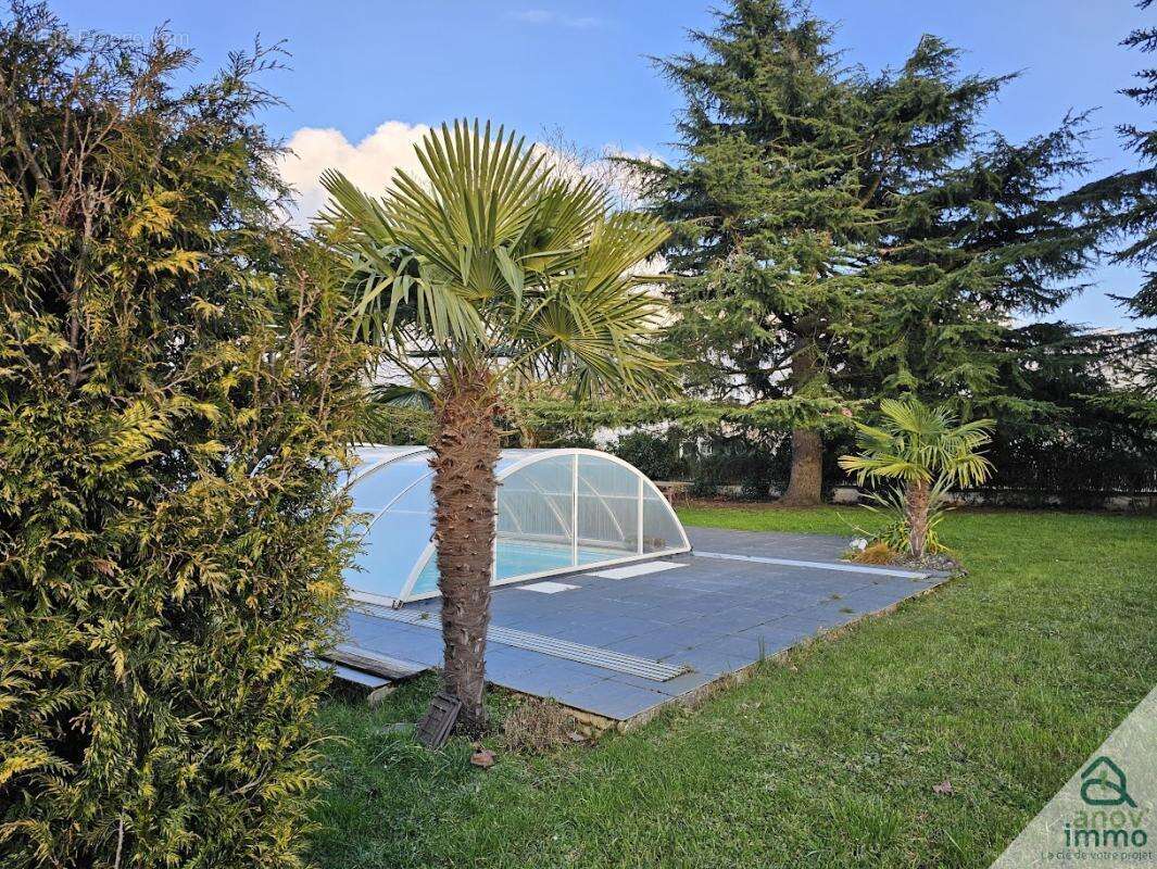 Maison à SAINTE-VERGE