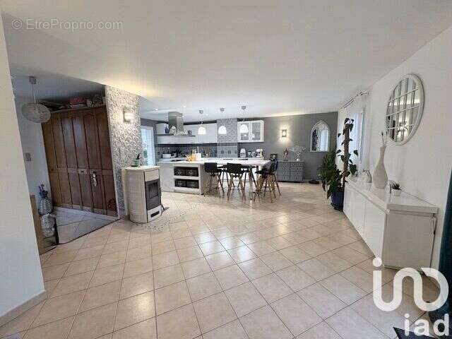 Photo 8 - Maison à CROSVILLE-LA-VIEILLE