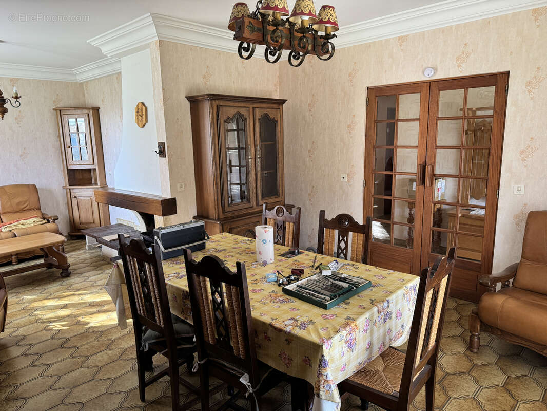 Maison à CASTELJALOUX