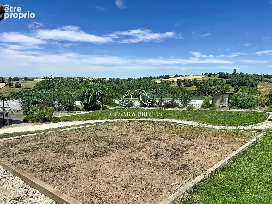 Maison 5 pièces 185 m² à vendre à Montagny (42840) - photo 3