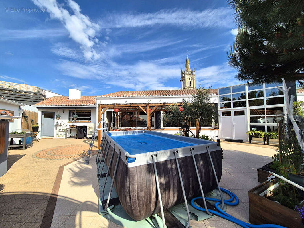 Maison à NOTRE-DAME-DE-RIEZ