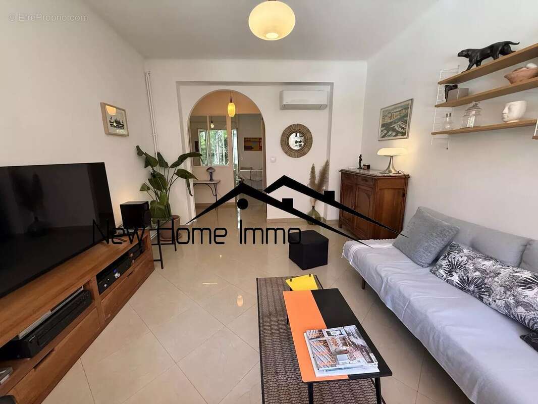 Appartement à MARSEILLE-8E