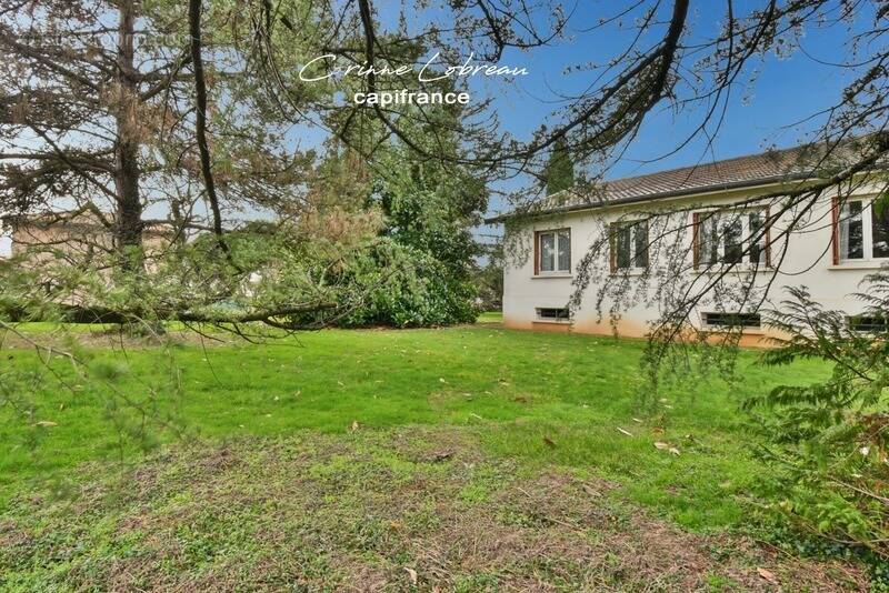 Maison à CRECHES-SUR-SAONE