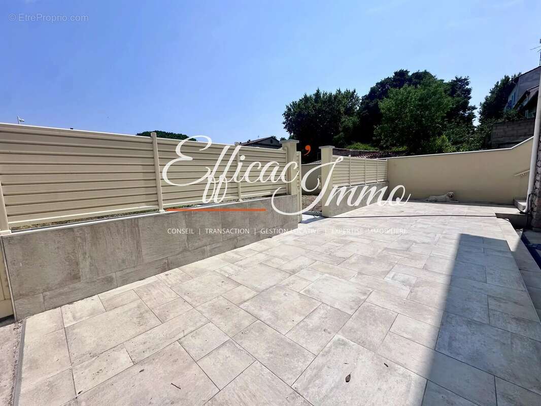 Immeuble prestige en monopropriété– Jardin constructible - photo 19
