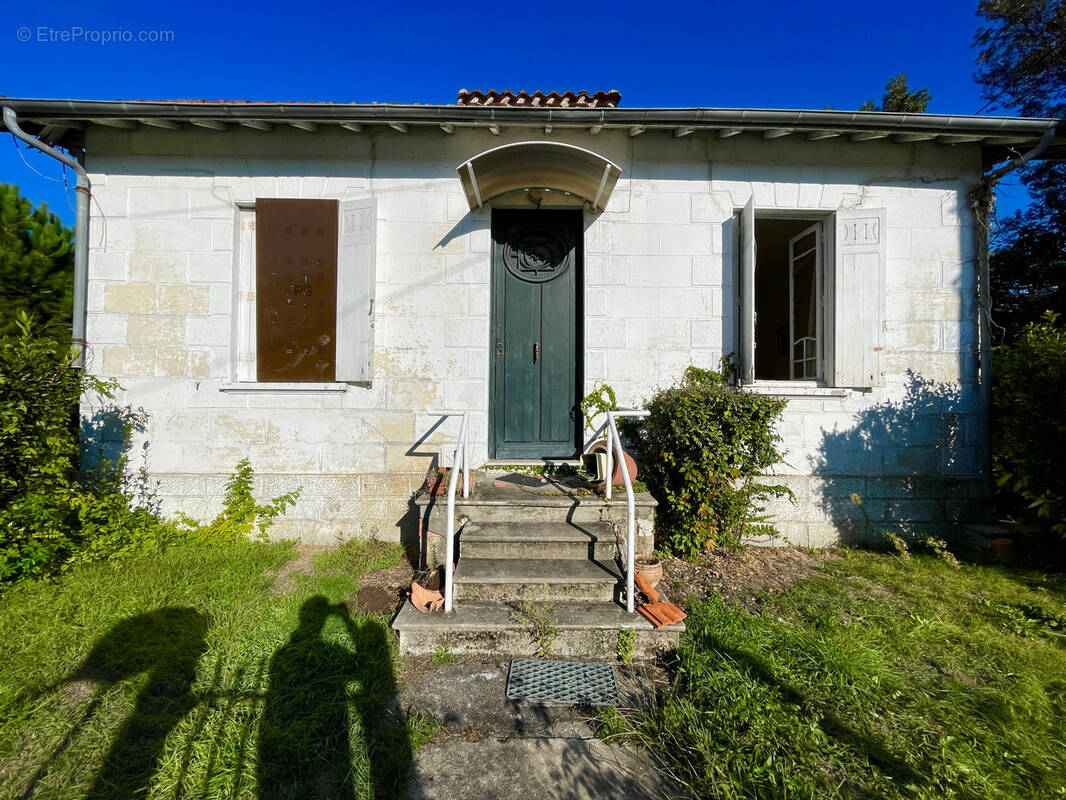 Maison à PESSAC
