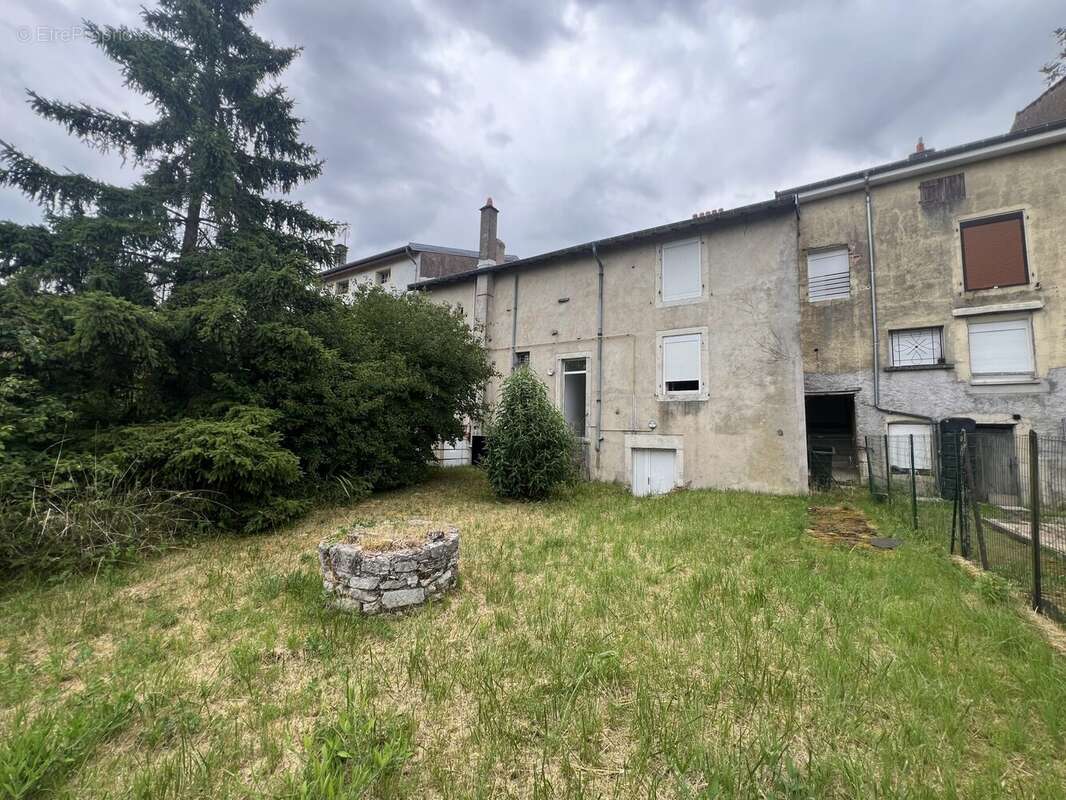 Appartement 308 m² à Colombey-Les-Belles  - photo 4