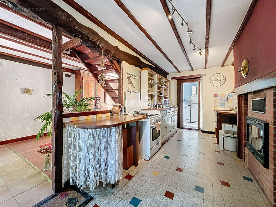 Maison 79 m² à Lison  - photo 4