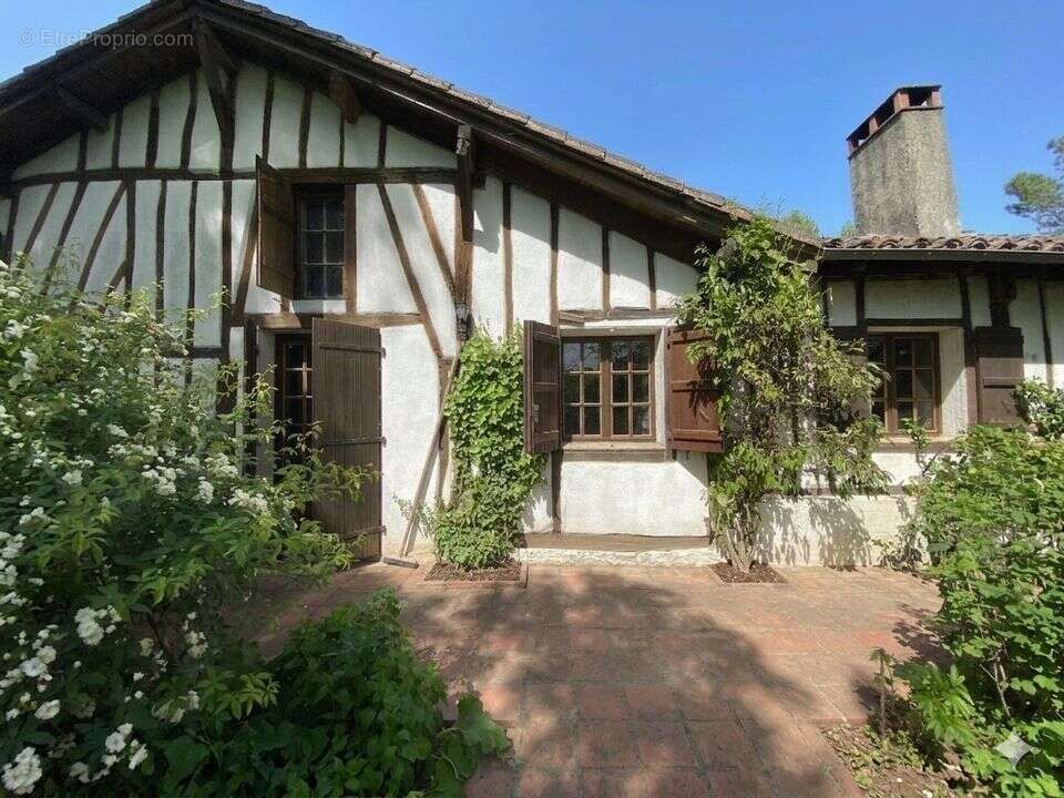Maison à CAZAUBON