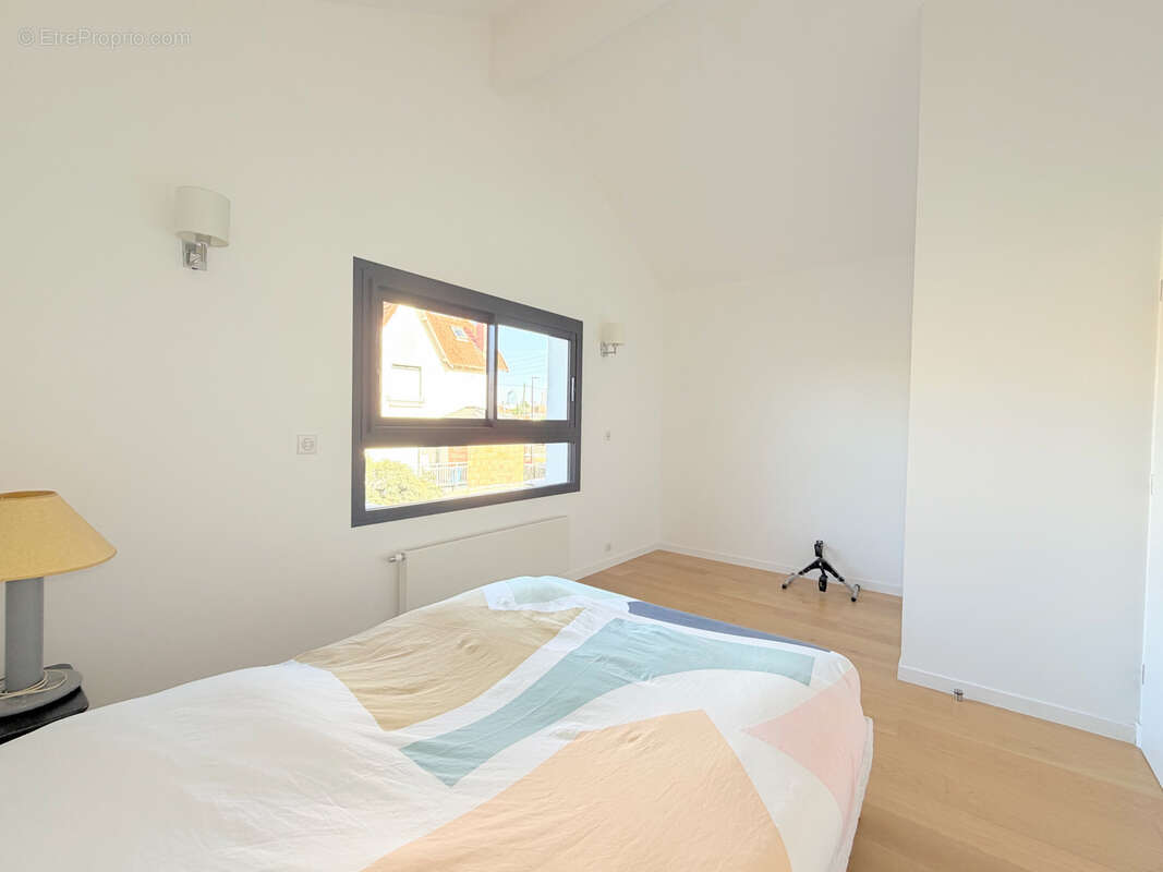 Maison à RUEIL-MALMAISON