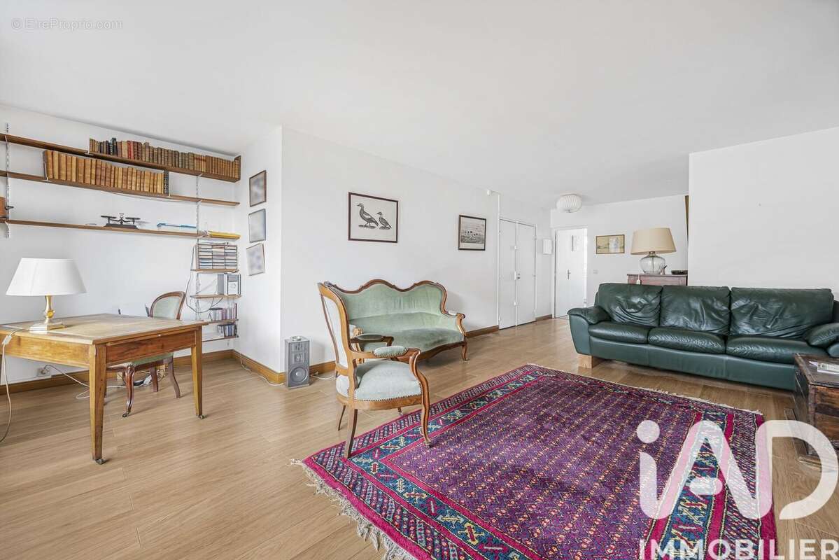 Photo 3 - Appartement à PUTEAUX