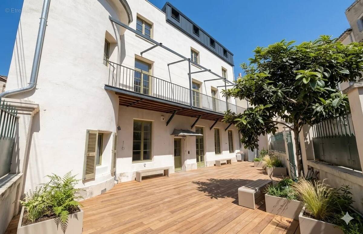Appartement à NIMES
