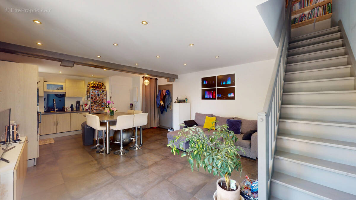 Appartement à LONGVIC