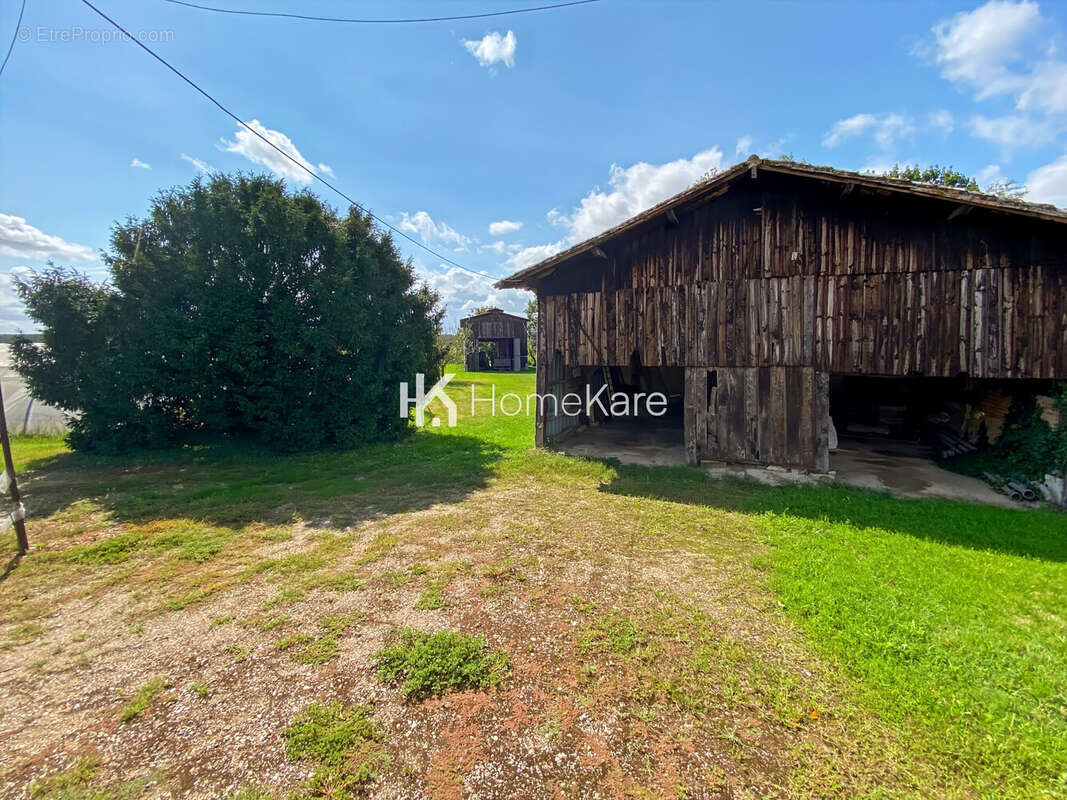 Maison à LONGUEVILLE