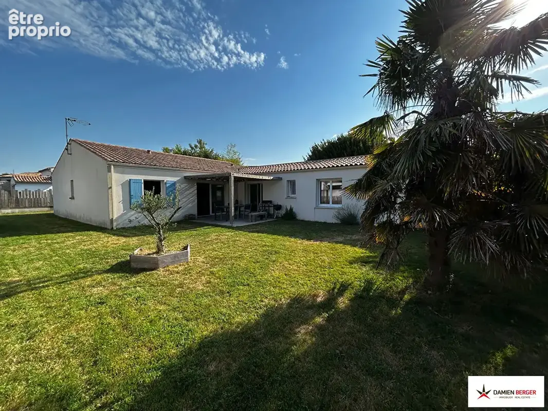 Maison à DOMPIERRE-SUR-MER