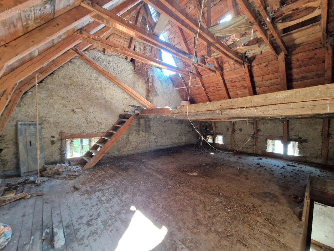 Corps de ferme en pierre à rénover   La Chapelle-Laurent - photo 13