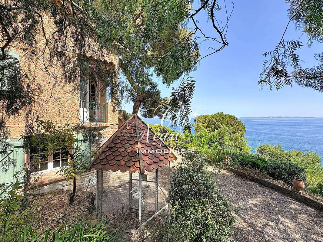Charmante villa d'epoque avec vue mer panoramique - photo 5