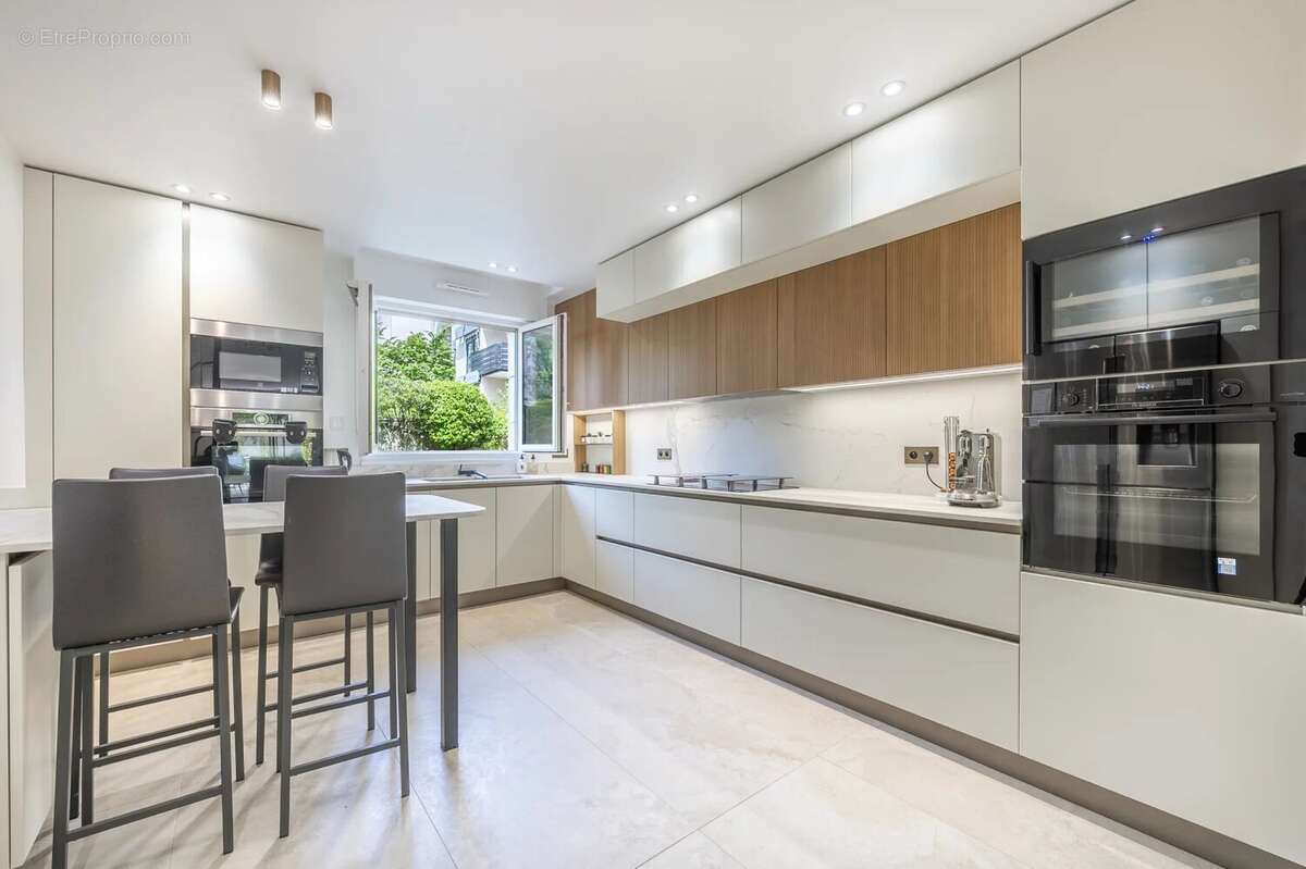 Appartement à BOULOGNE-BILLANCOURT