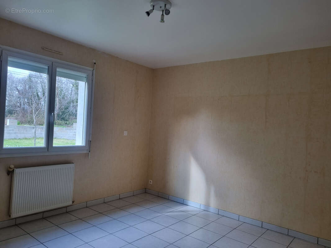 Maison à BAZAS