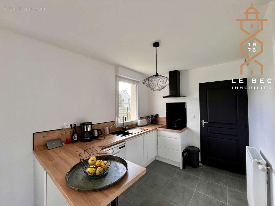 Maison à LOCOAL-MENDON