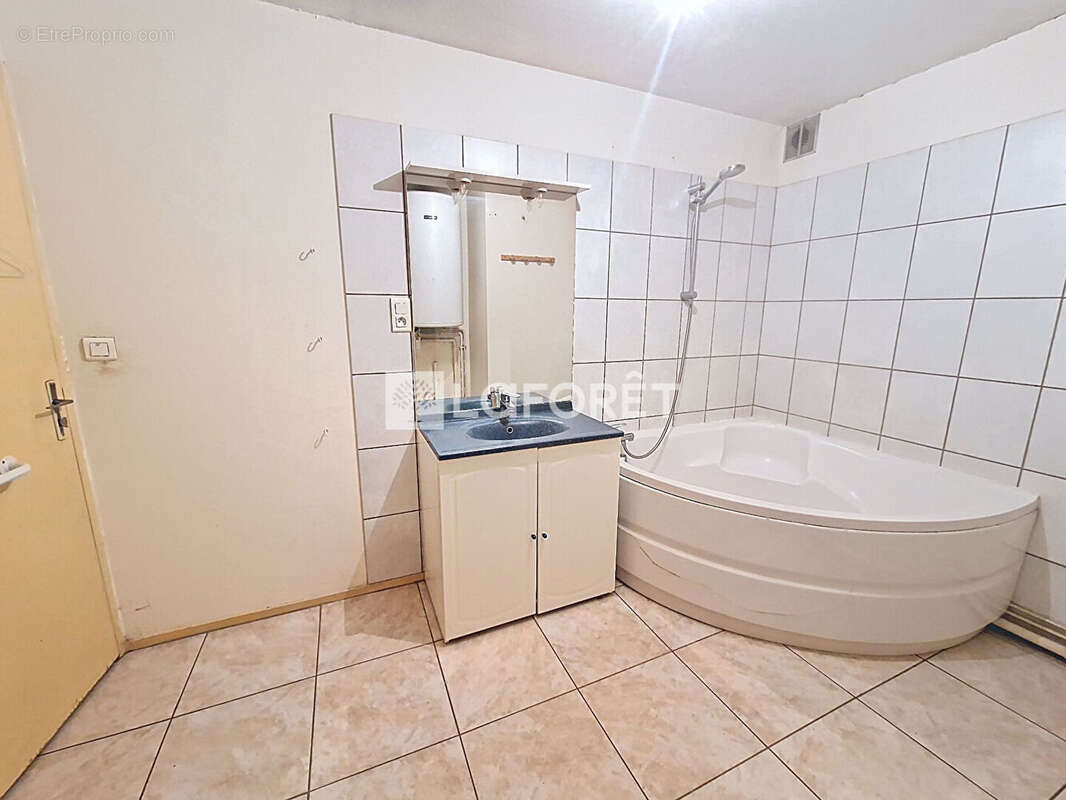 Appartement à GRAY