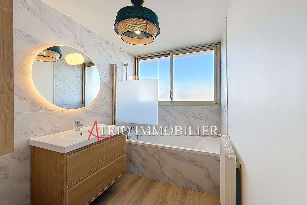 Appartement à CAGNES-SUR-MER