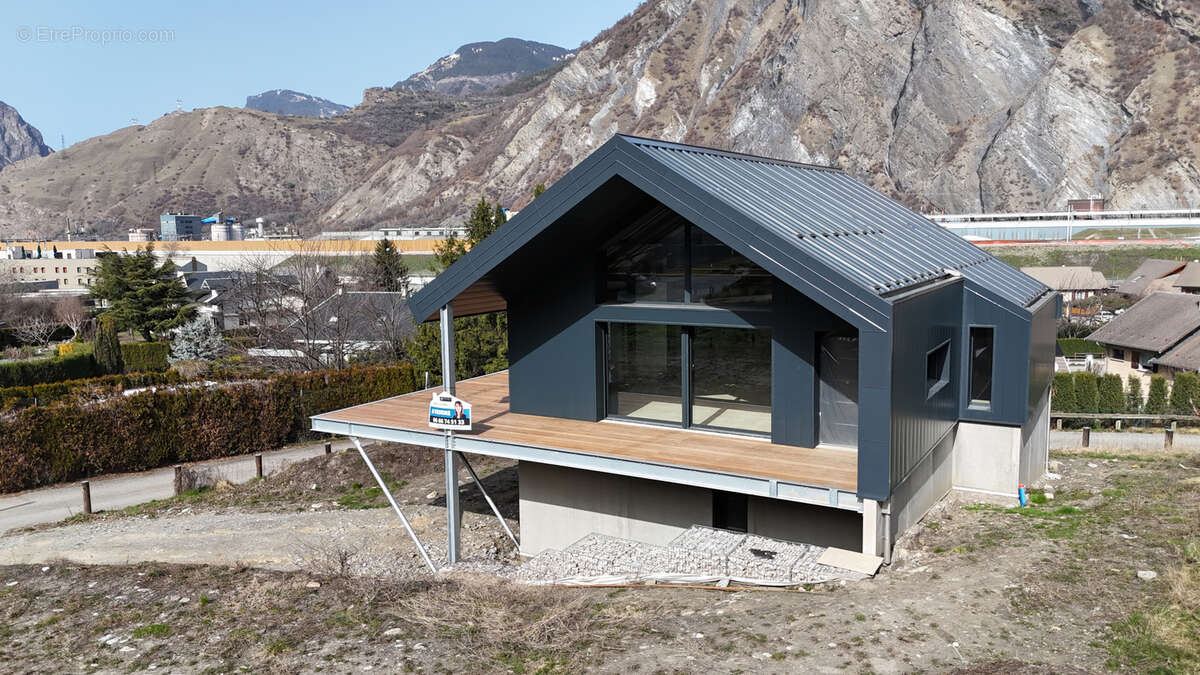 Maison à VILLARGONDRAN