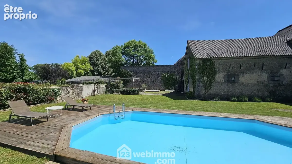 Maison 284 m² à Nay  - photo 24
