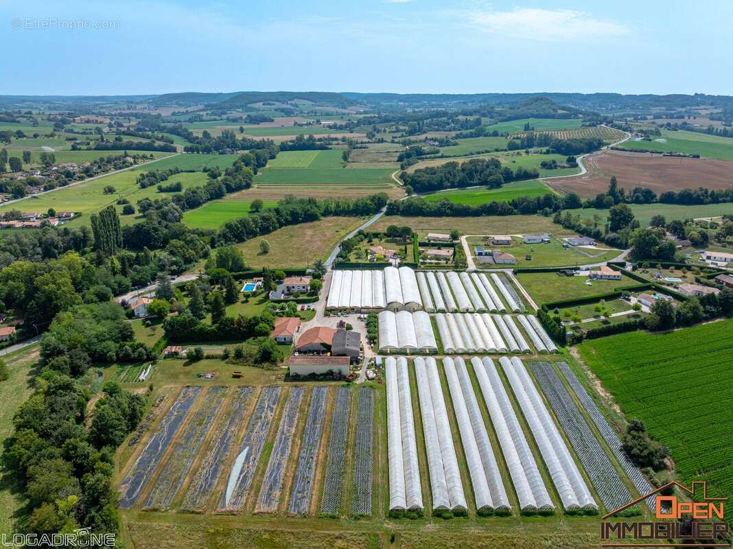 Appartement à DAUSSE