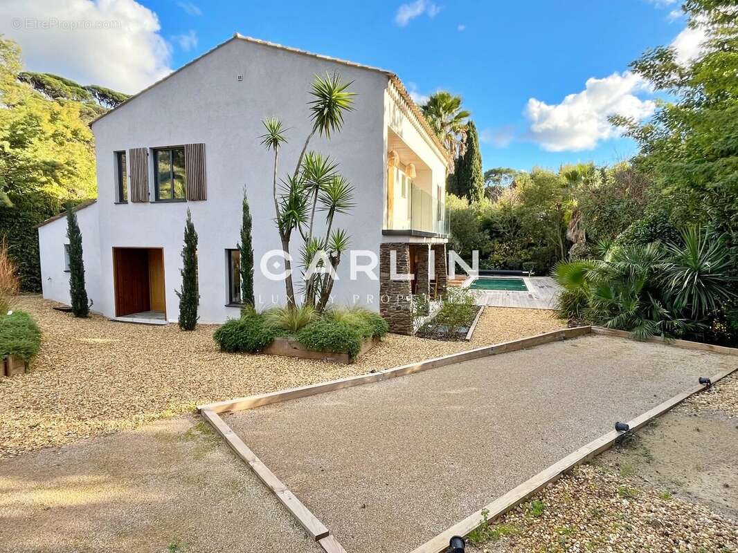 Maison à LA CROIX-VALMER