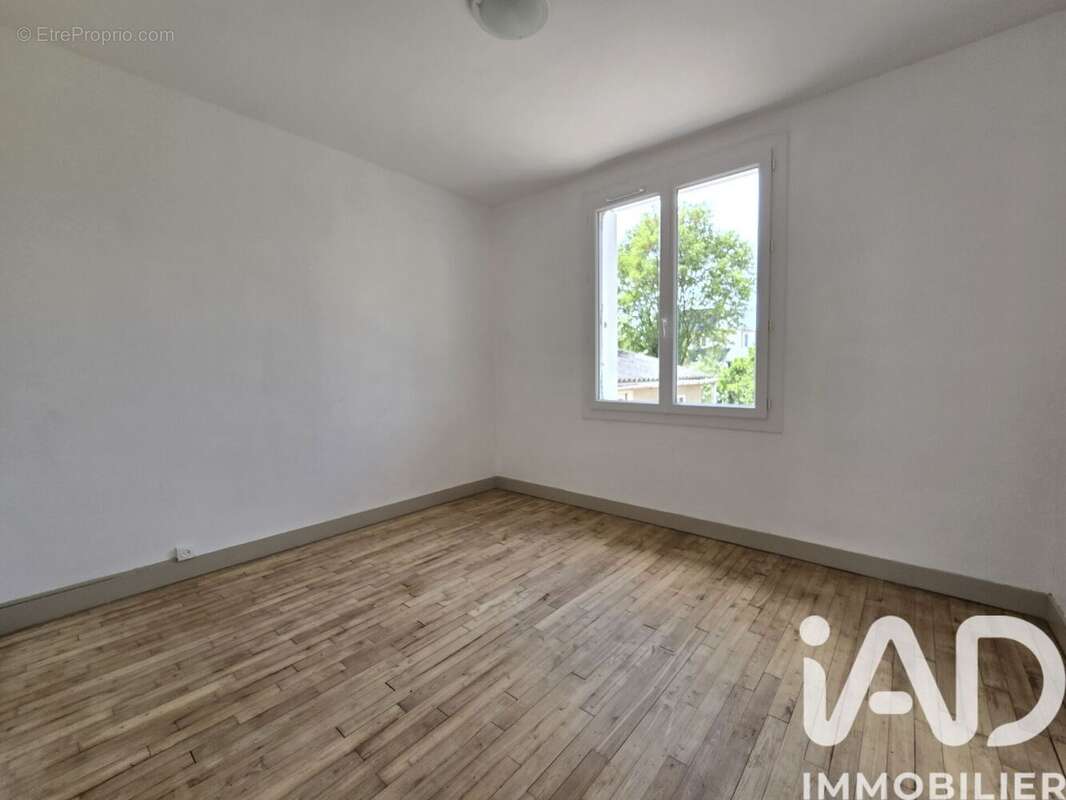 Maison 72 m² à Thouars  - photo 7
