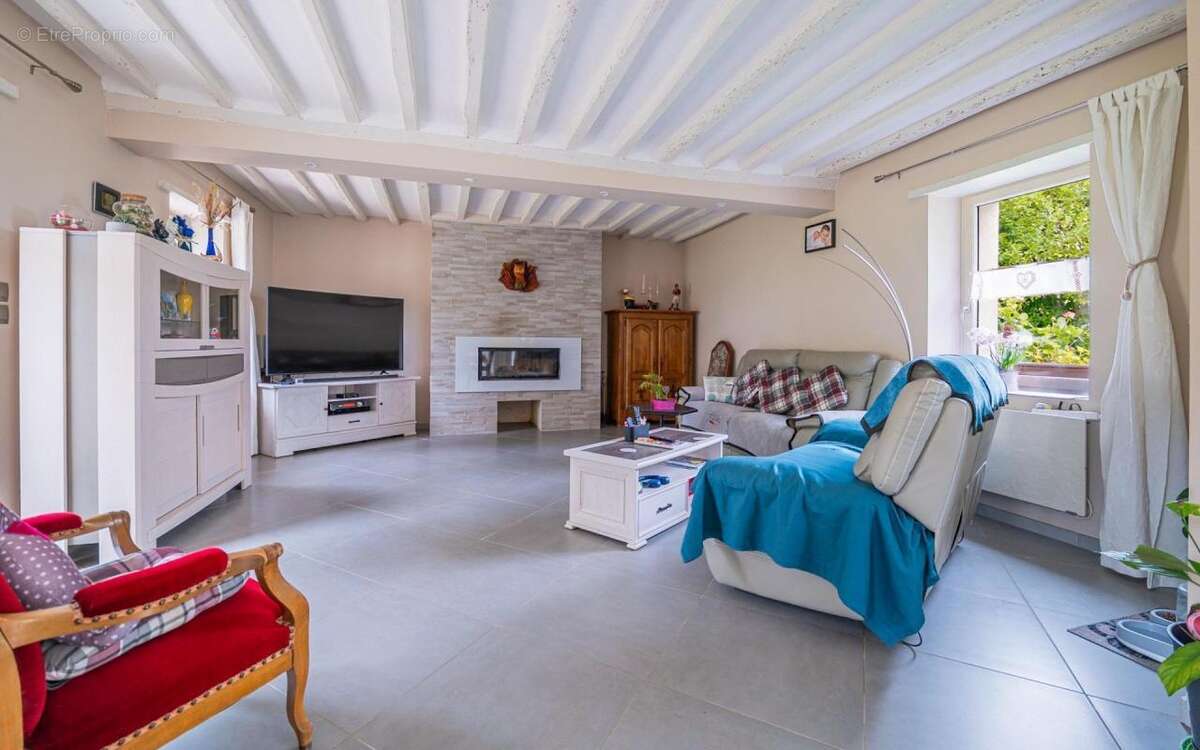 Maison à PARIGNE-L'EVEQUE