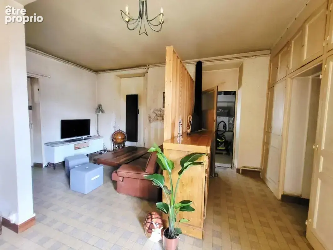 Grande maison familiale à rénover avec dependance - photo 3