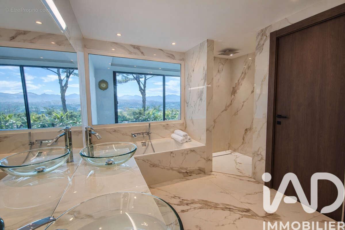 Photo 6 - Maison à MOUGINS