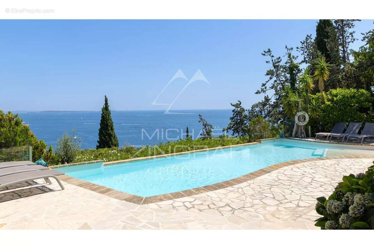 Proche Cannes - Théoule-Sur-Mer - Villa Domaine Pieds dans l'eau - photo 5