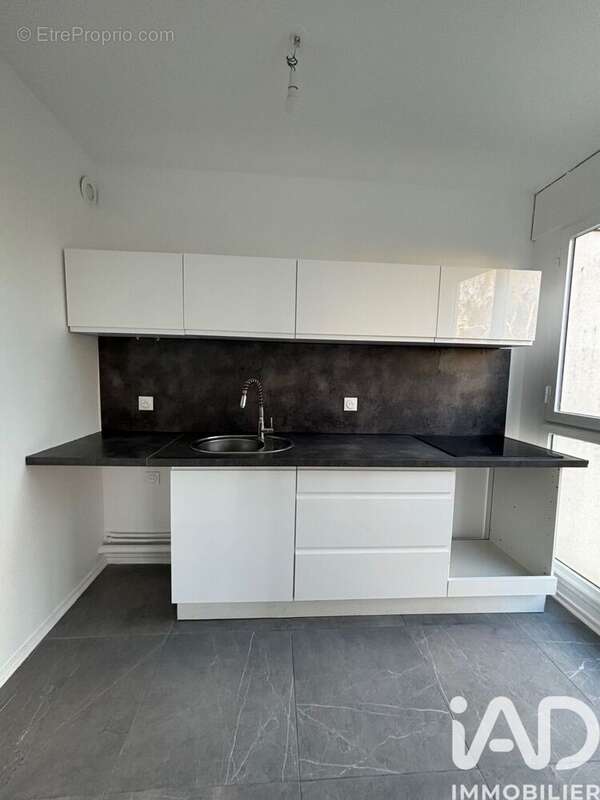 Photo 3 - Appartement à LES ULIS