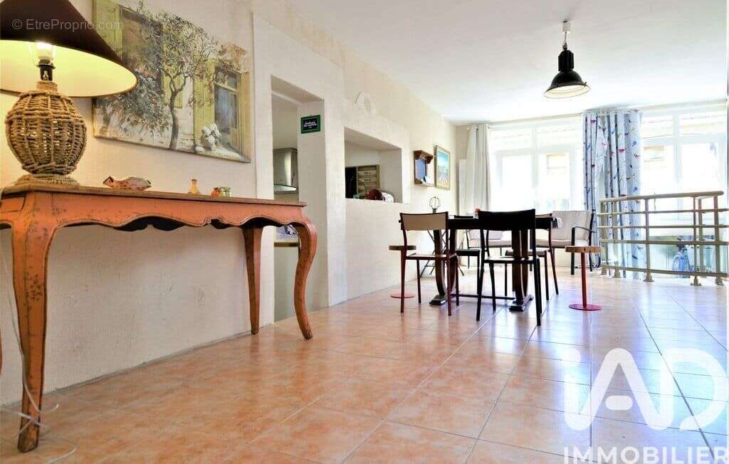 Photo 3 - Maison à SAINT-QUENTIN-LA-POTERIE