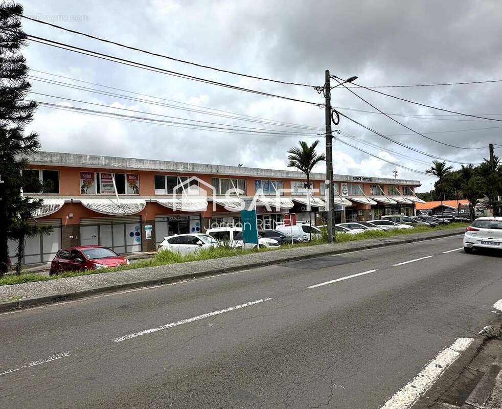 Photo 2 - Commerce à SAINT-JOSEPH