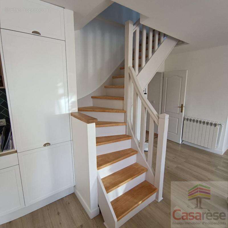 Maison à CEPOY