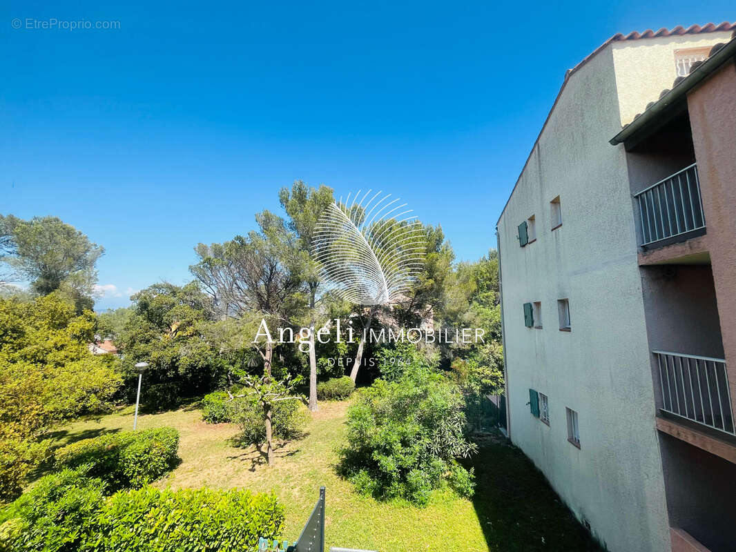 Appartement à FREJUS