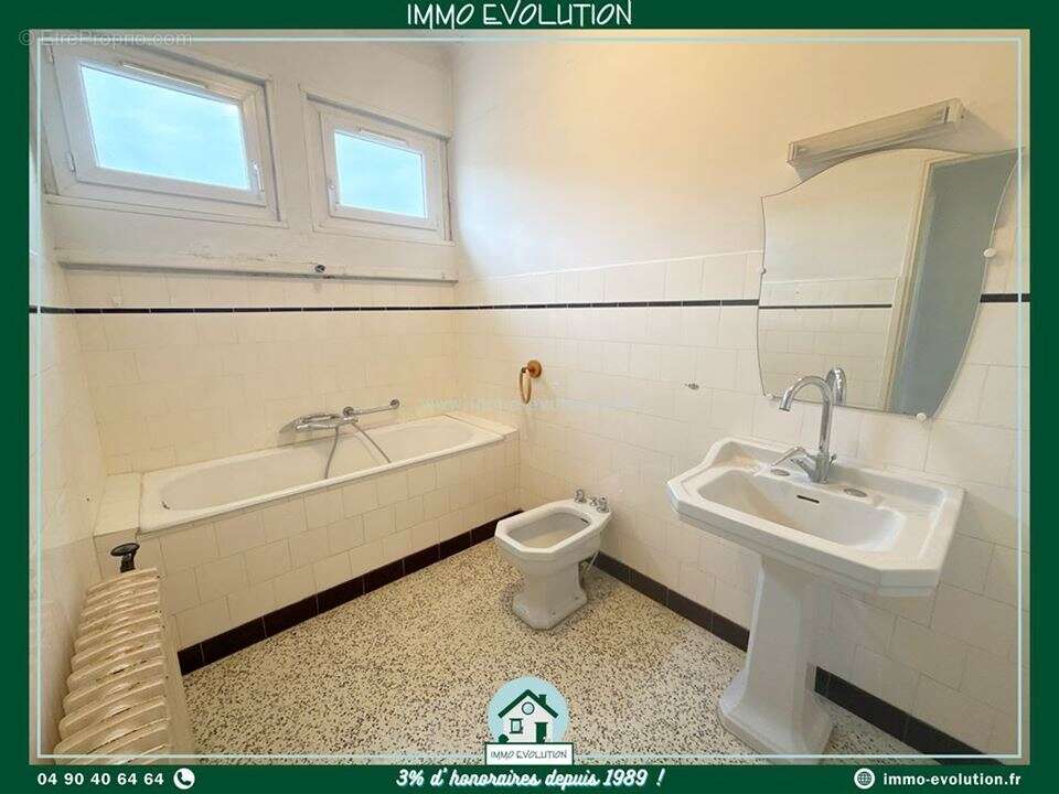 Maison à JONQUIERES