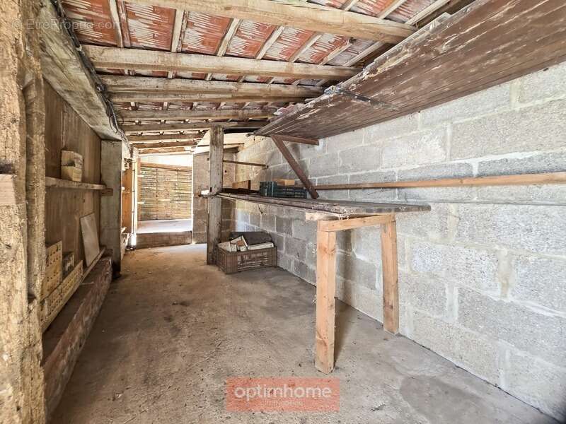 Maison 98 m² 3 chambres veranda cave complete grand garage - photo 26