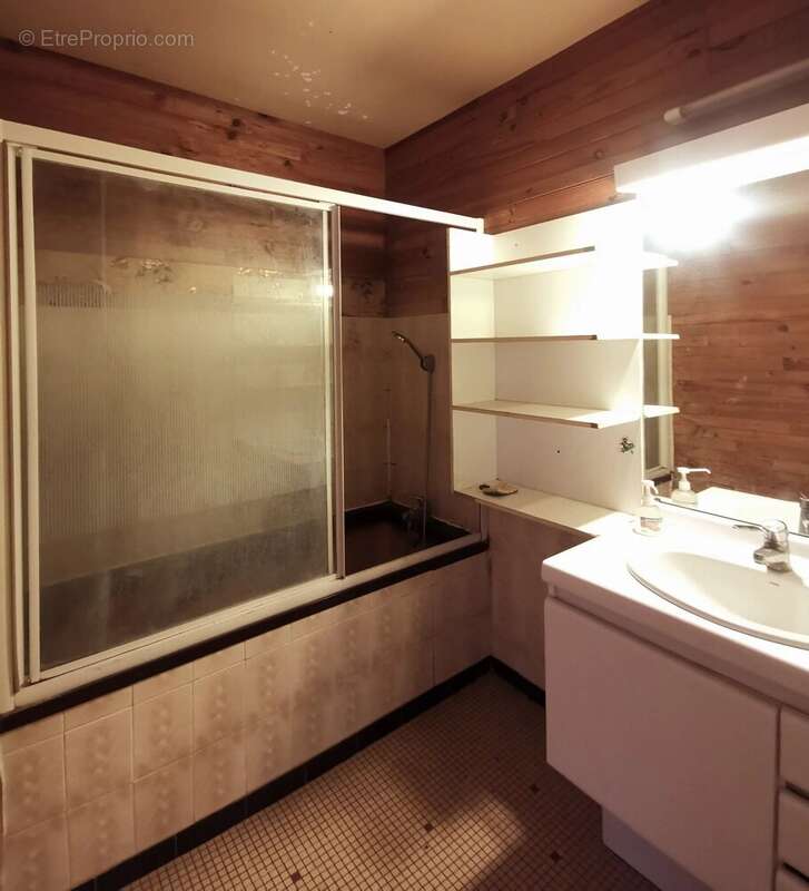 Appartement à IVRY-SUR-SEINE