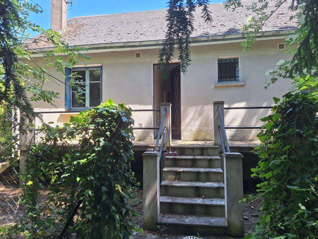 Maison à NEUVY-DEUX-CLOCHERS