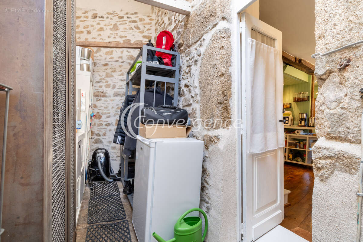 Maison à SAINT-GERMAIN-LES-BELLES